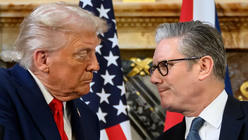 Starmer holds phone call with Trump over Greenland tariff threat
