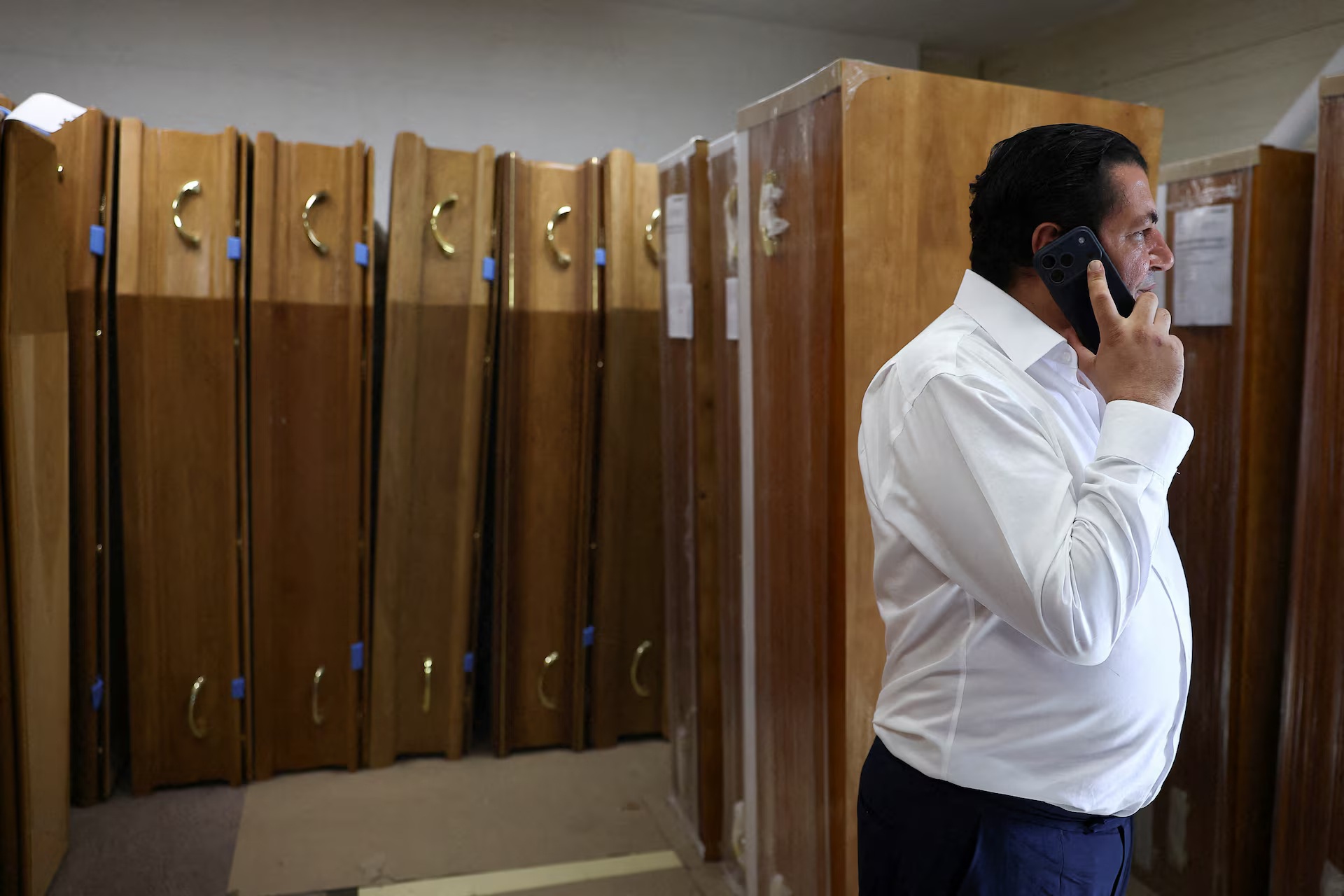 French Funeral Homes Overwhelmed as Heatwave Death Toll Continues to Climb